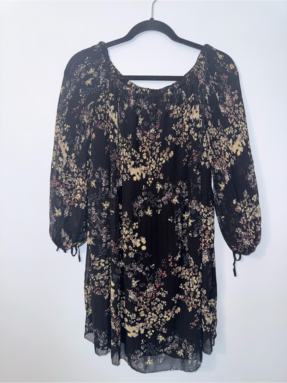Wilfred Raison Off-Shoulder Black Floral Swing Dress Size M